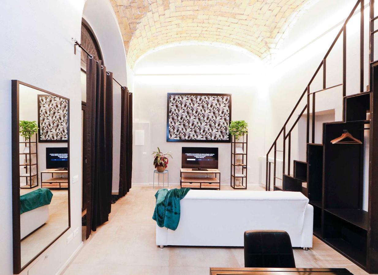 Post Industrial Loft Trastevere - Top Collection, Rome
